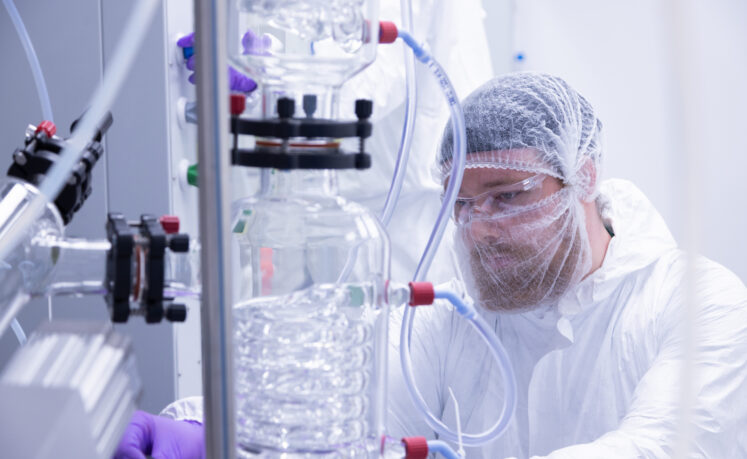 Preparing for process validation and commercial manufacture